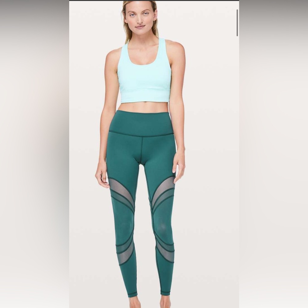 LIKE NEW l Lululemon 🍋 l  Seek the Heat Tight 28” size 4
